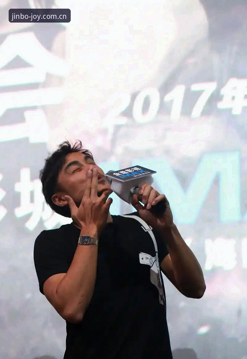 资深用户分享：深夜狂欢背后的球员百态，金博体育带你看懂格拉利什与皮克福德的真实状态